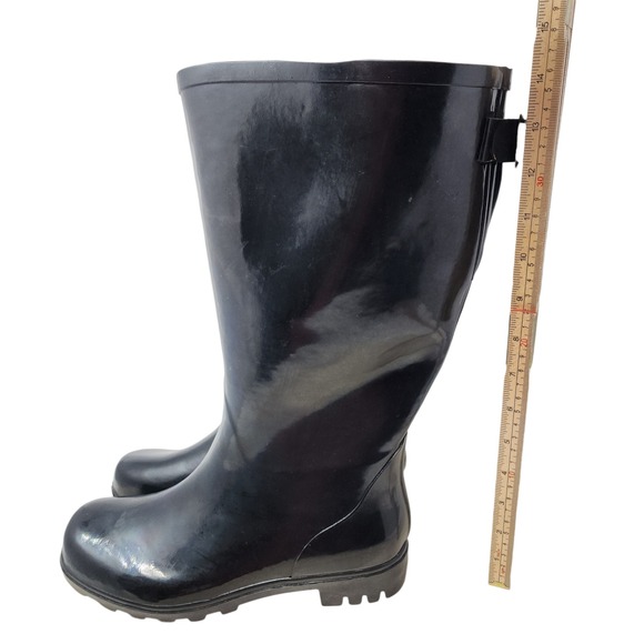 Torrid Rain Boots sz 9 Knee High Black Glossy Wide Calf Buckle Waterproof Rubber - Picture 3 of 12